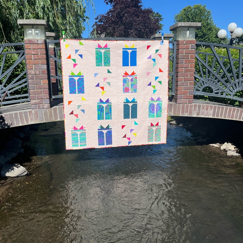 Handmade quilt 72”x72”